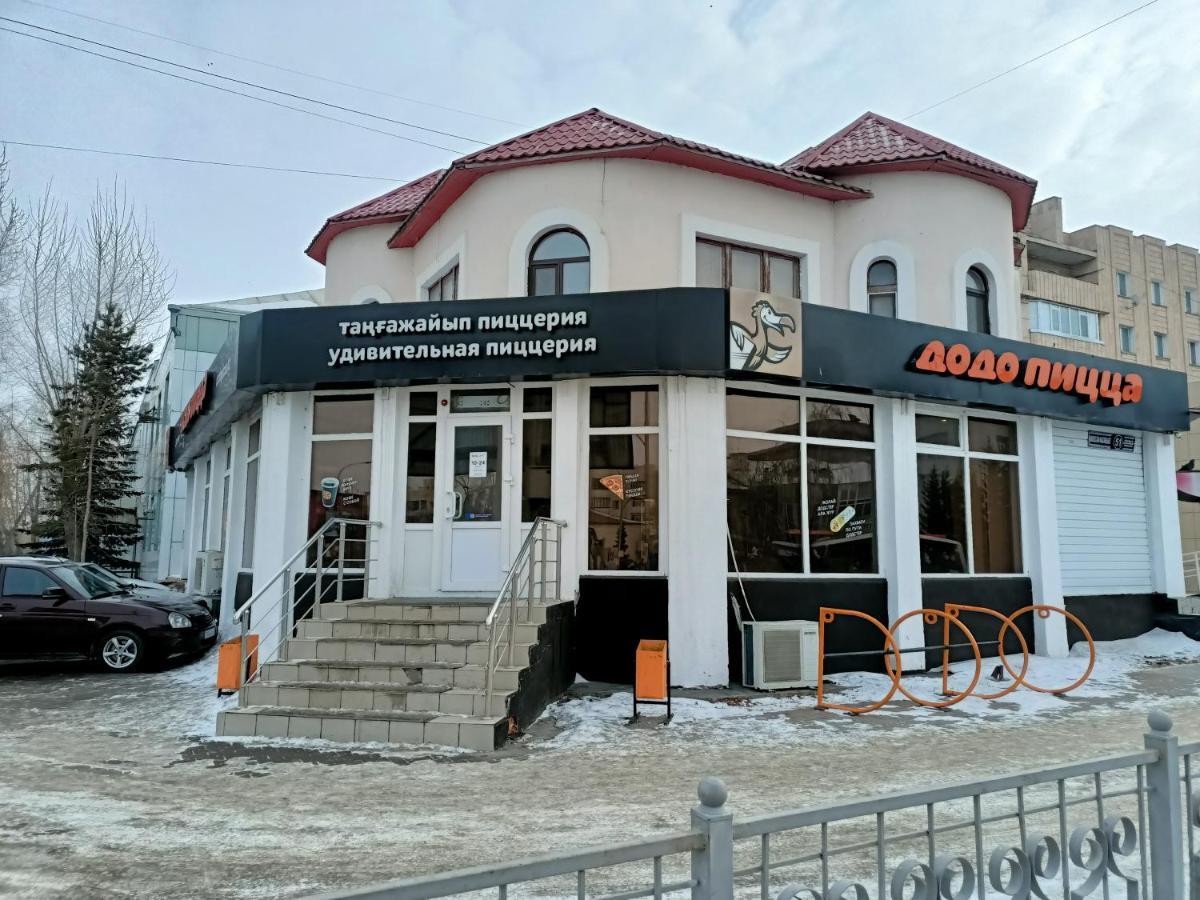 1 Комнатные Апартаменты На Ауэзова 236 Kokczetaw Zewnętrze zdjęcie